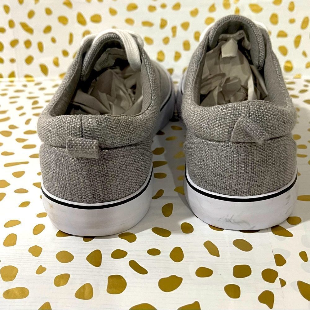 Universal Thread Molly Women’s Sneakers - Picture 9 of 14